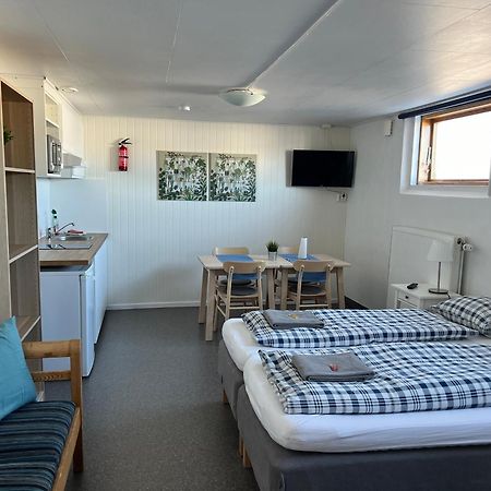 Sangis Motell Och Camping Exterior photo