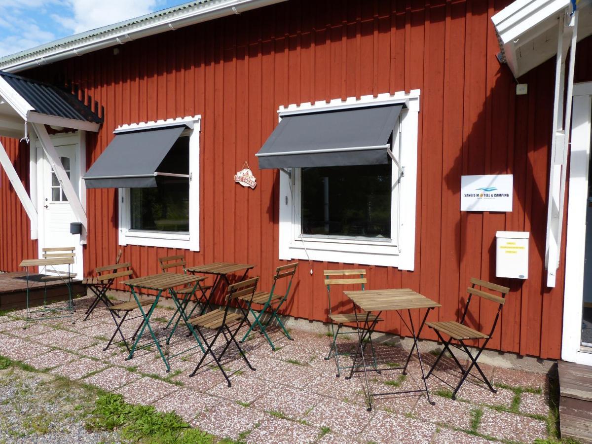 Sangis Motell Och Camping Exterior photo